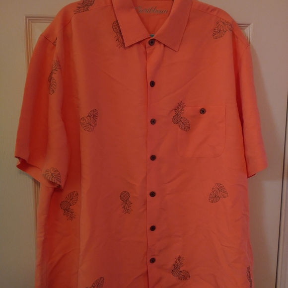 Caribbean Pineapple Print Rayon Polyester Button-Up Hawaiian Shirt Men's sz XL - Picture 3 of 8